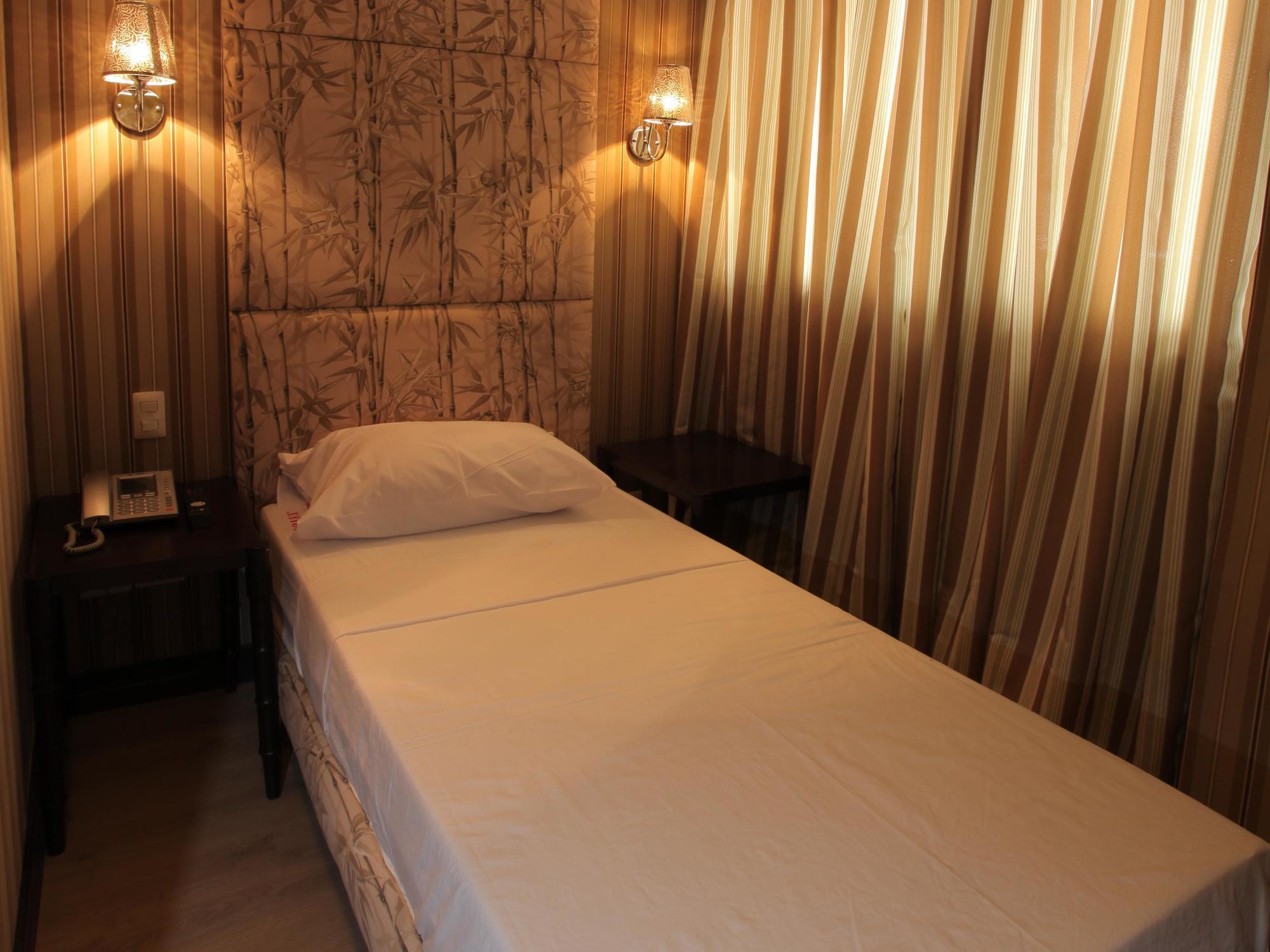 Starmark Hotel Naga  Εξωτερικό φωτογραφία